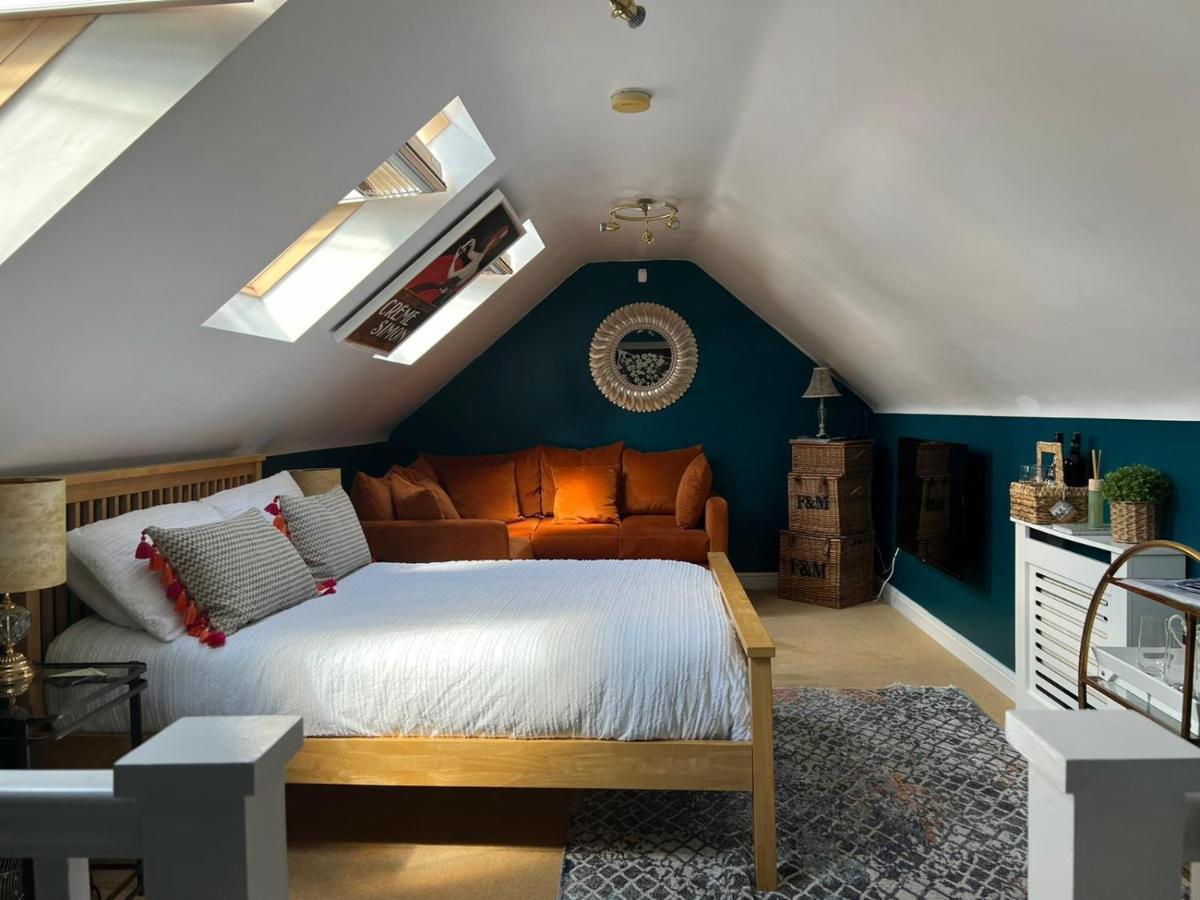 Boutique Shrewsbury Suites Eksteriør bilde
