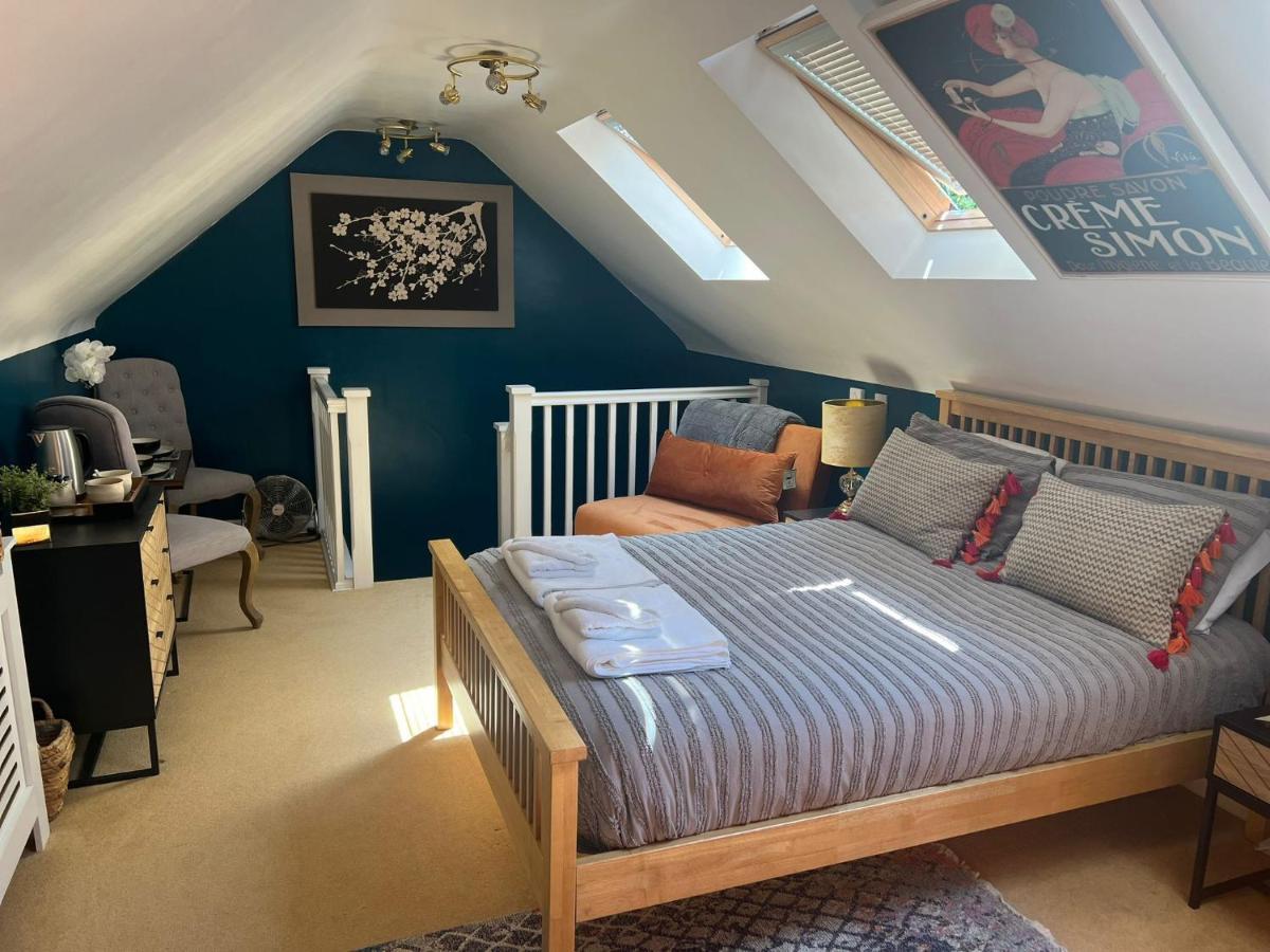 Boutique Shrewsbury Suites Eksteriør bilde