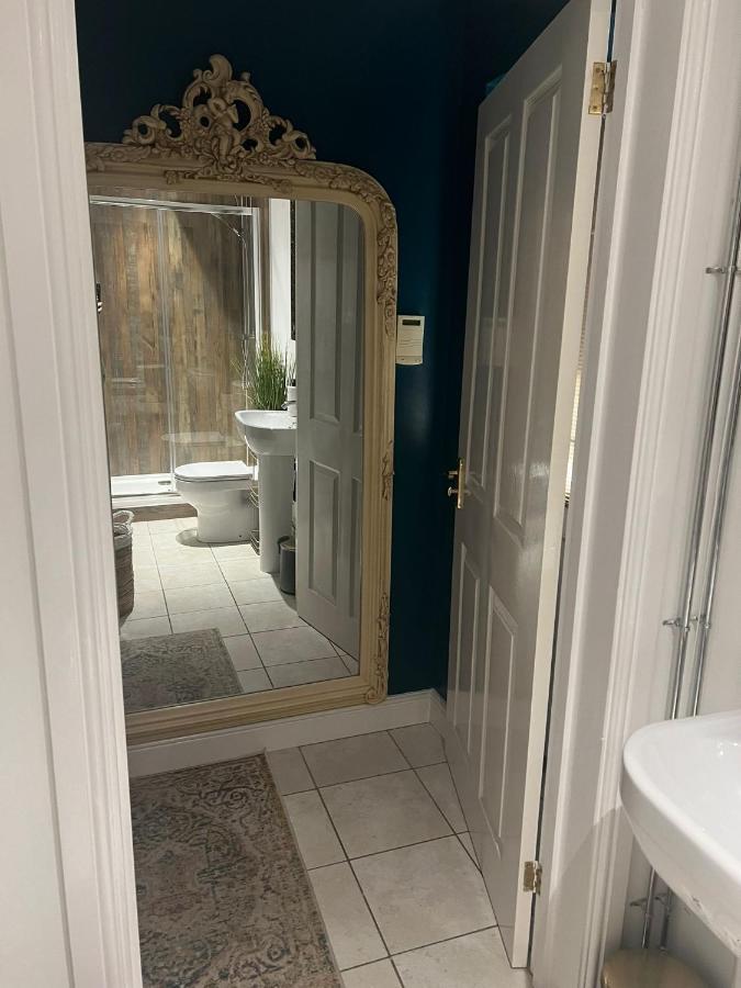 Boutique Shrewsbury Suites Eksteriør bilde