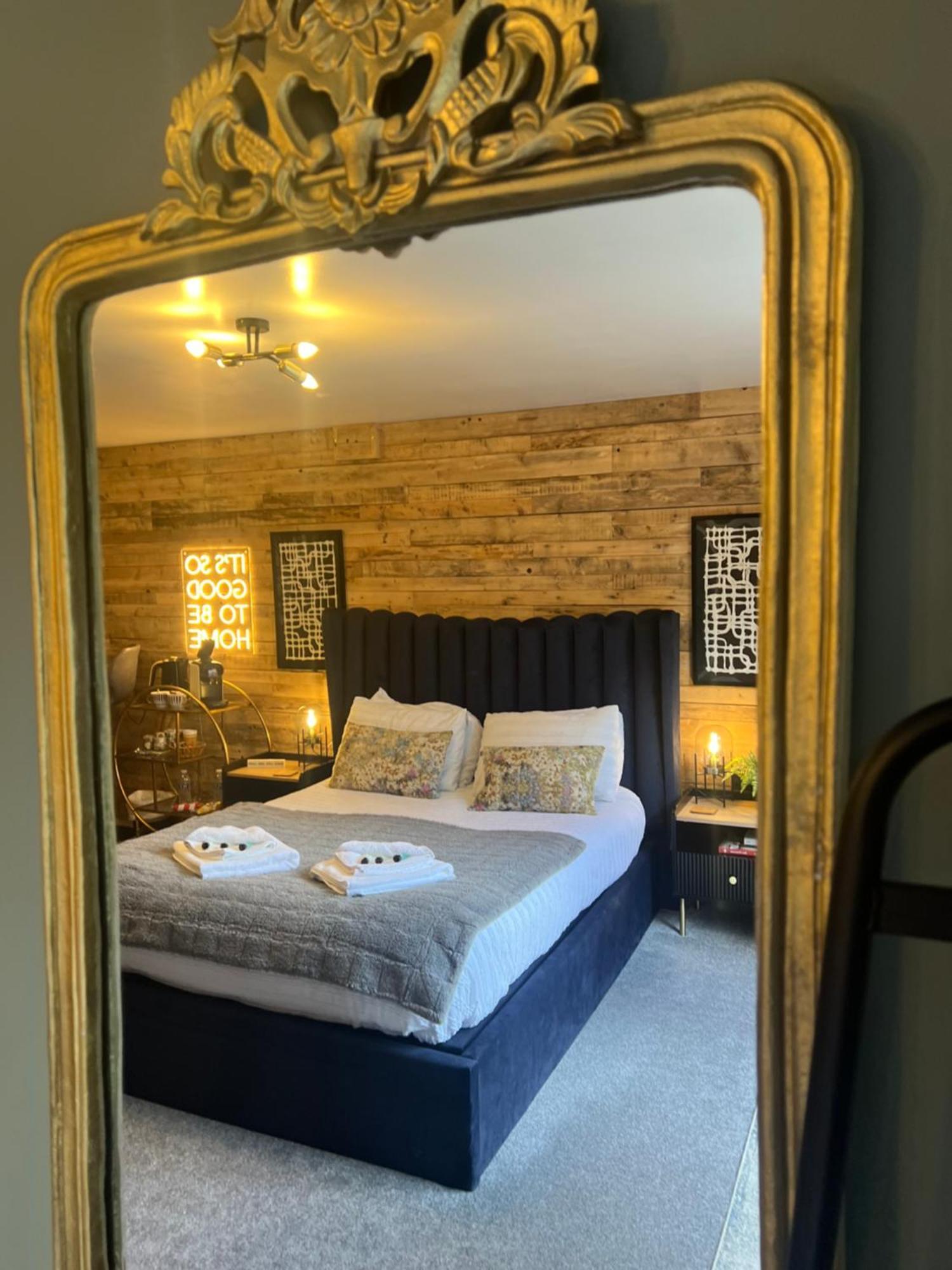 Boutique Shrewsbury Suites Eksteriør bilde
